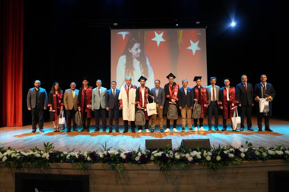 TERSAN Tersanecilik A.Ş.’ den Mezuniyet Törenimize Anlamlı Katılım