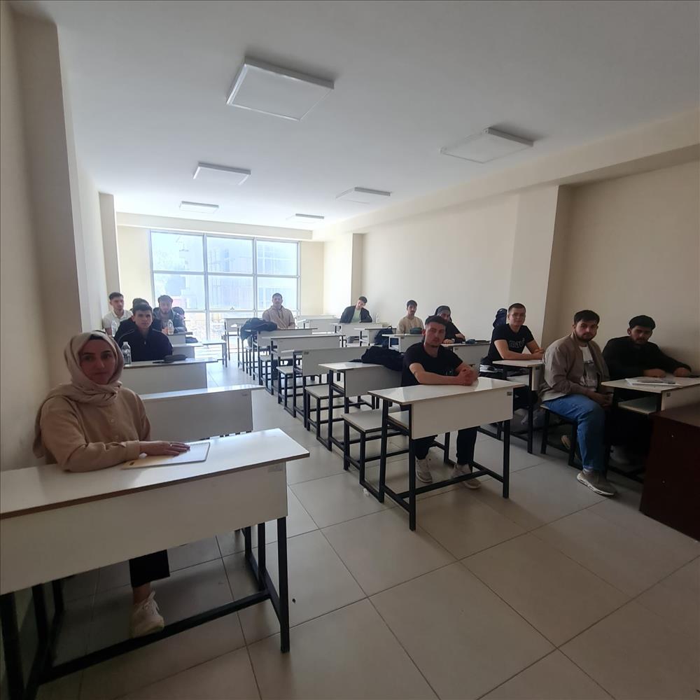 Meslek Yüksekokulumuzda "Kampüste Su Yönetimi" Eğitimi Düzenlendi