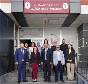 Yalova Üniversitesi Altınova Meslek Yüksekokulu, Yeni Akademik Yıl İçin Düzenlenen Oryantasyon Programını Başarıyla Tamamladı 